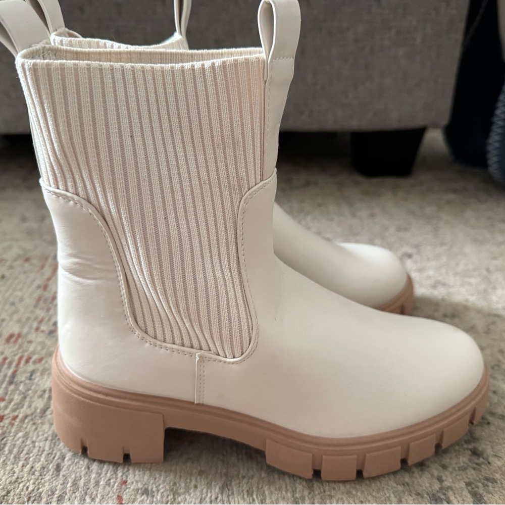 Women's Cream Ankle Boots